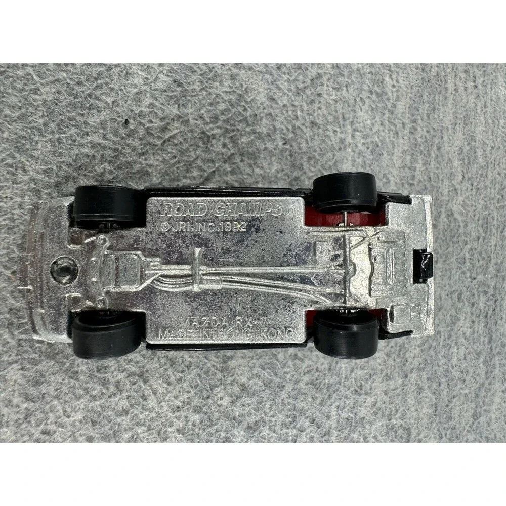 ROAD CHAMPS Die Cast #41 Mazda RX7 Black Car T5